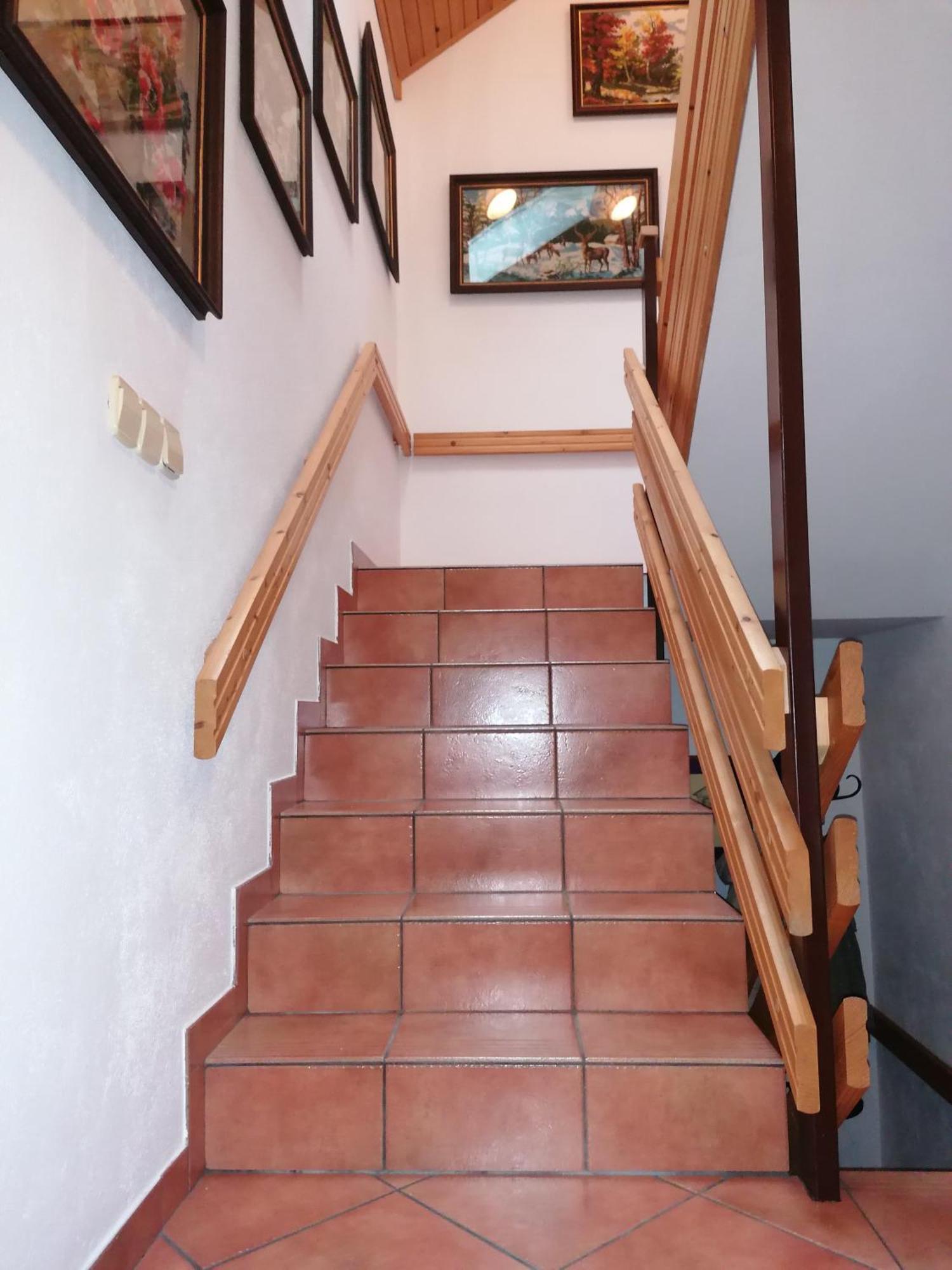 Apartma Cvrsta Trojka Jesenice Exterior foto