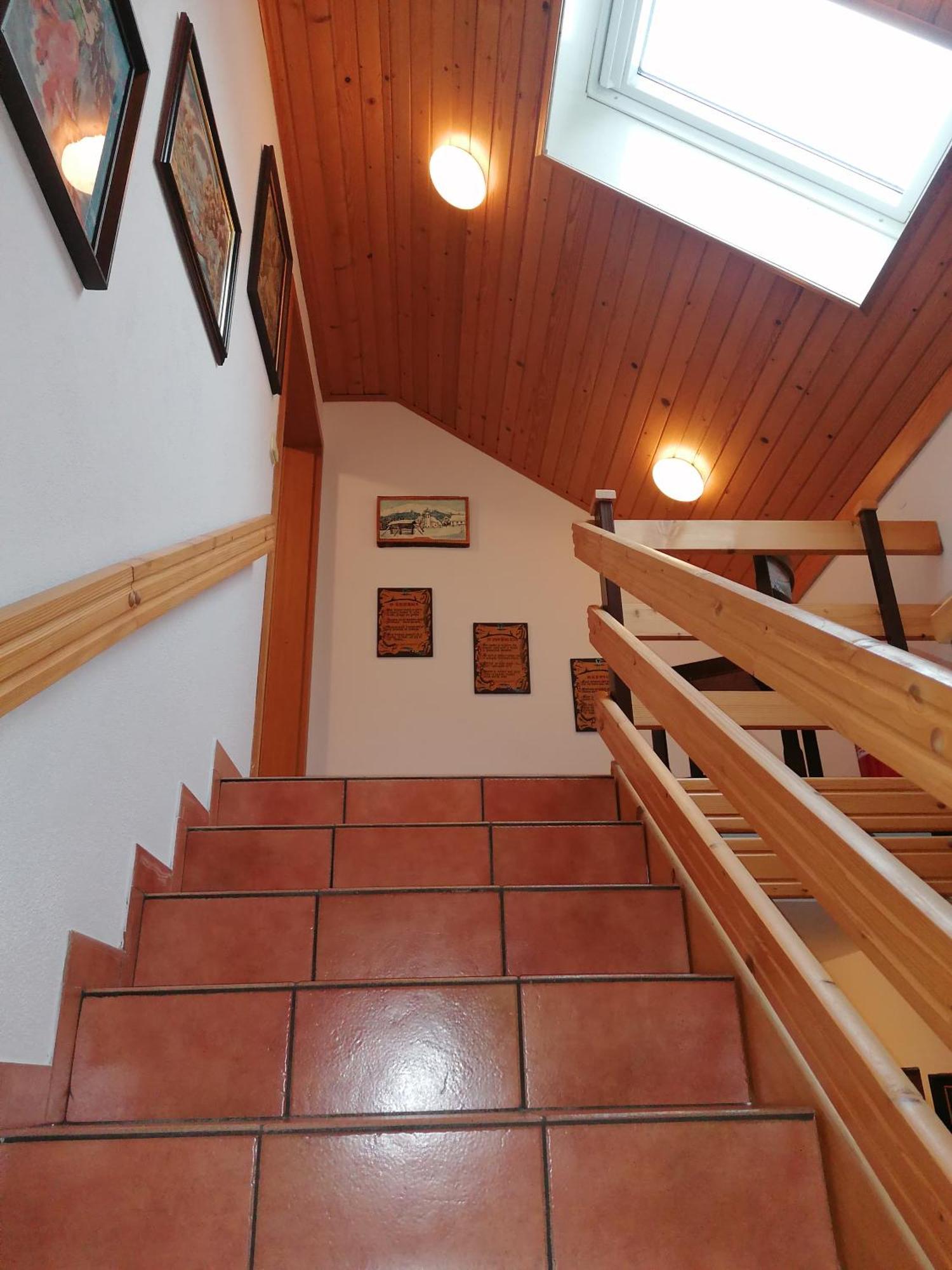 Apartma Cvrsta Trojka Jesenice Exterior foto
