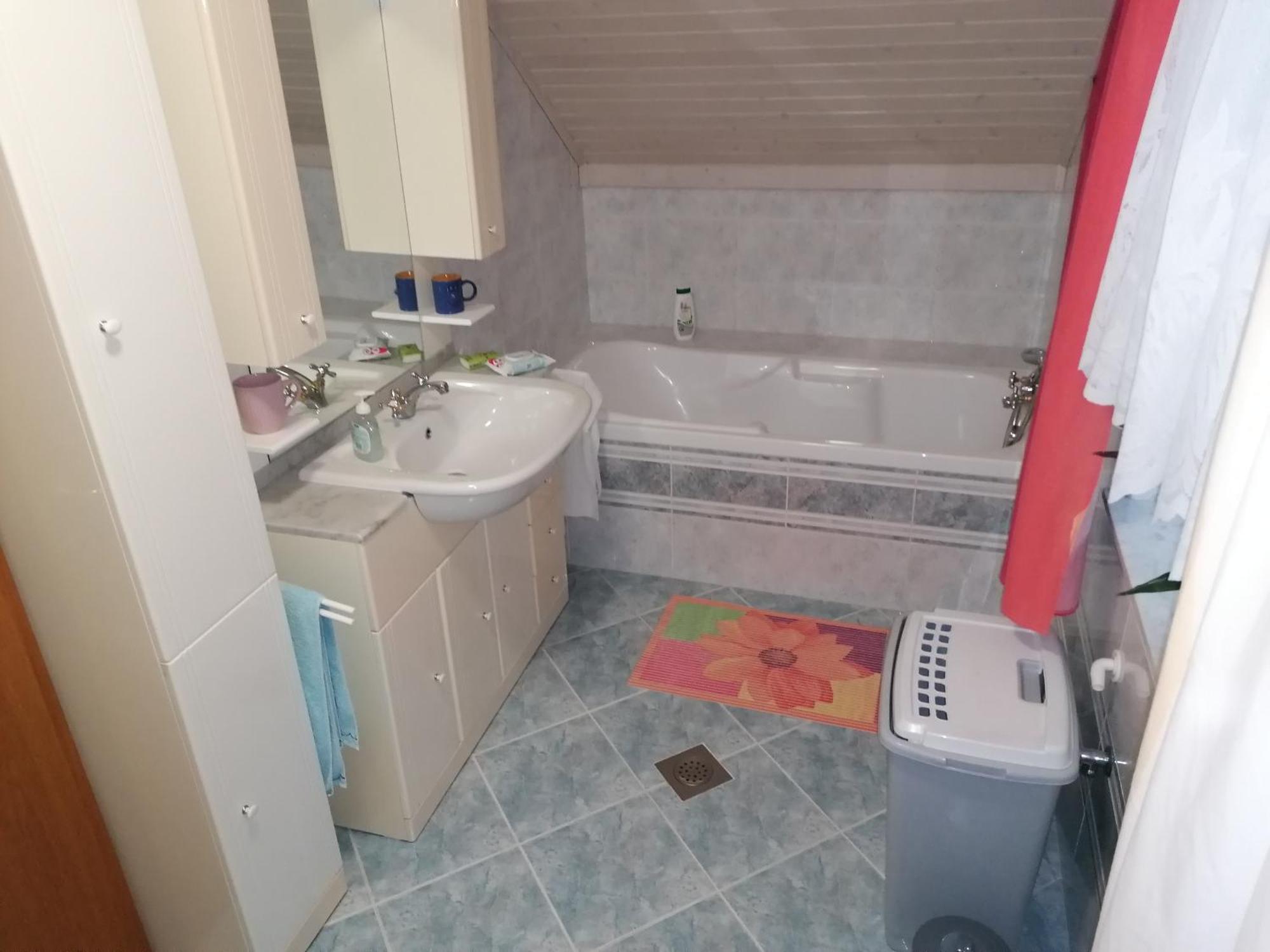 Apartma Cvrsta Trojka Jesenice Exterior foto